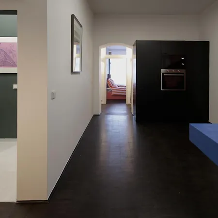 Apartment Poets Place Design In Kreuzberg - Space For 8 Persons
