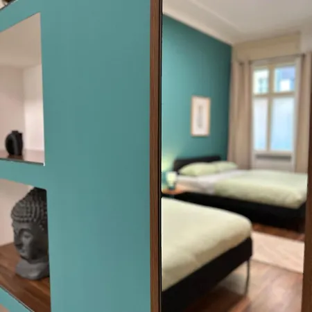 Urban Im Prenzlauer Kiez Naehe Mauerpark Apartment