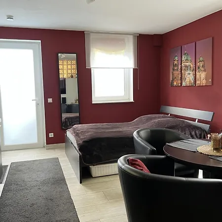 Apartment Mit Garten, Kamin U. Whirlpool