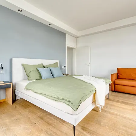 Big Urban Loft - Bis Zu 20 Personen - 180qm - 180 Grad Skyline Balkon *