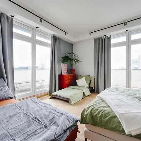 Apartment Big Urban Loft - Bis Zu 20 Personen - 180qm - 180 Grad Skyline Balkon