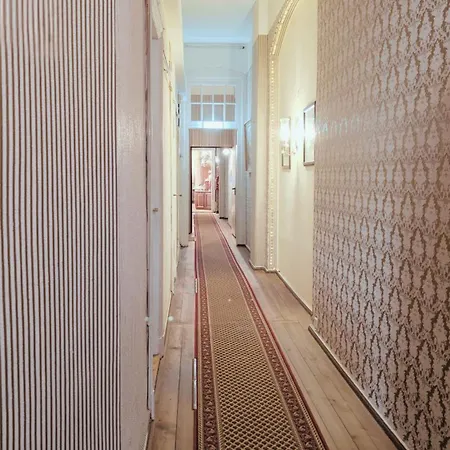 Bella Guest house 2*