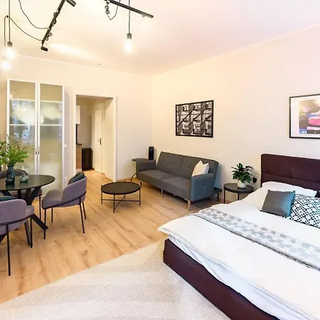 Bh5 Ron Apartment *