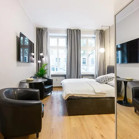 Bh5 Ron Apartment Berlin