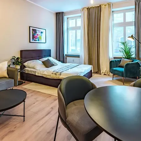 Bh5 Ron Apartment