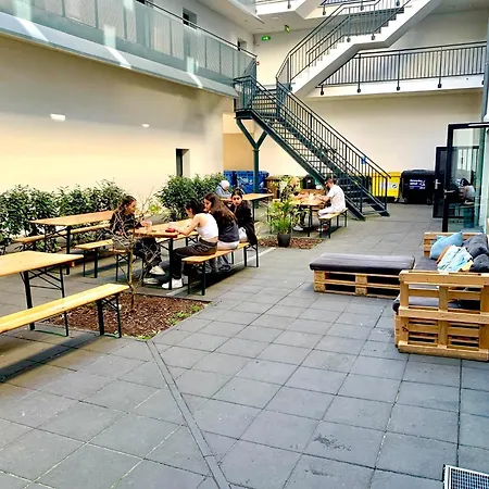 Ar Berlin