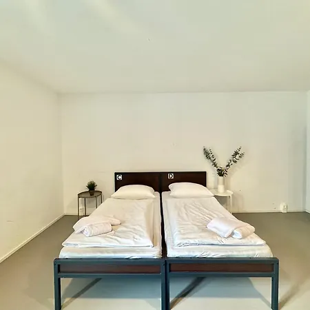 Ar Hostel