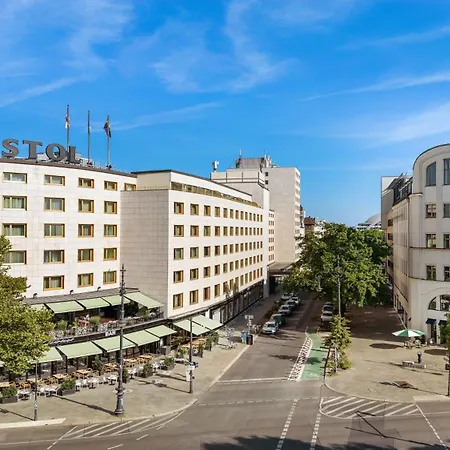 Bristol Отель 5*