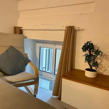 Central Studio In 5 Minutes To Alexanderplatz Apartment