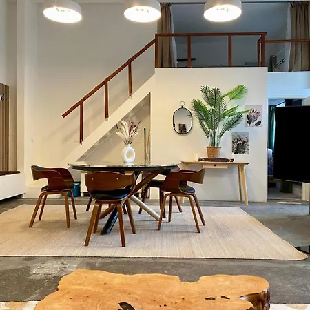 Central Studio In 5 Minutes To Alexanderplatz Apartment *