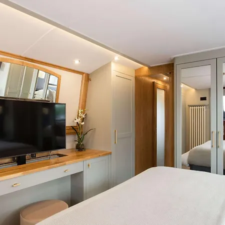 Moonrooms - Luxus Wohnschiff