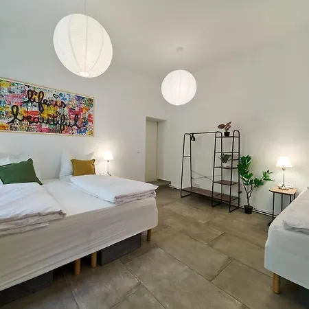Apartment Yasmin Stilvolles Naehe Mauerpark Berlin