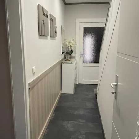 Casa vacanze Haus Mit Garten In Neukoelln Berlino