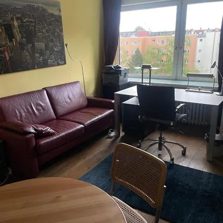 Kurfuerstendamm Quiet 1,5 Near Ludwig Kirch Platz Berlin
