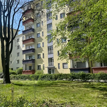 Kurfuerstendamm Quiet 1,5 Near Ludwig Kirch Platz Apartment Berlin