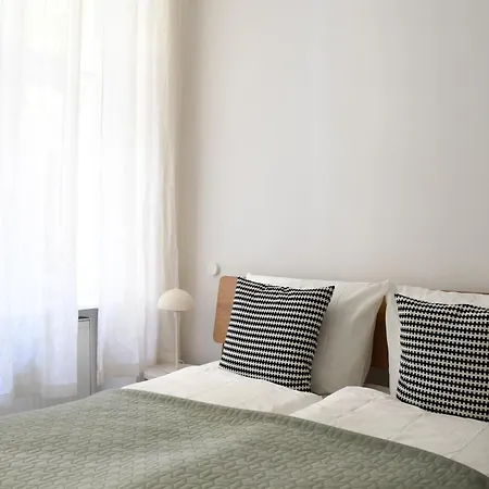 Nook X Salon - Gallery-apartment In Friedrichshain Appartamento