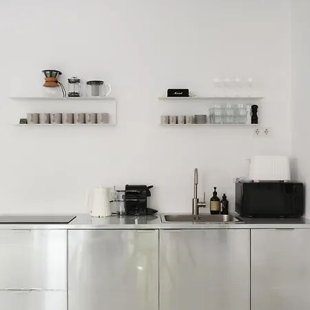 Nook X Salon - Gallery-apartment In Friedrichshain Appartamento *