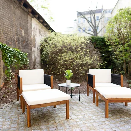 Design With Garden Apartment Berlin