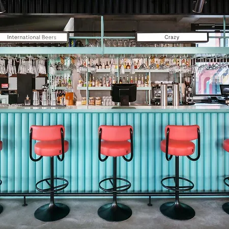 The Social Hub Alexanderplatz Extended 4* Berlino