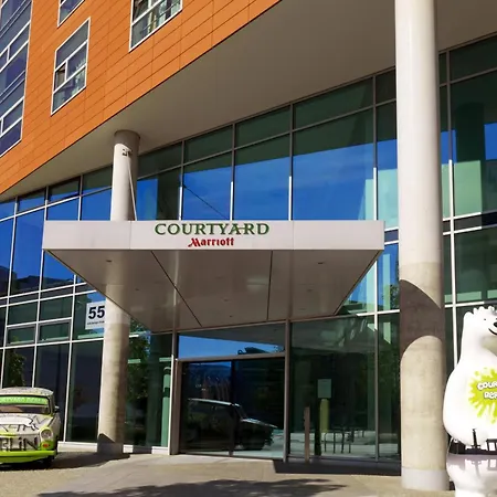 Courtyard By Marriott Center Hotel Berlin