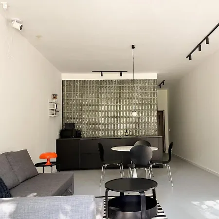Apartment Nook Am Checkpoint Charlie