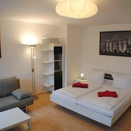 Cab City Hotel