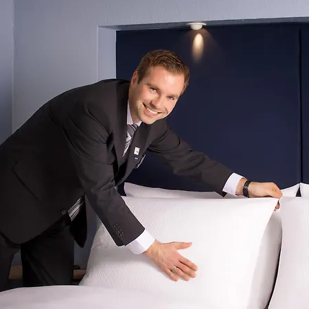 Dorint Airport-hotel Berlin-tegel Szálloda 3*