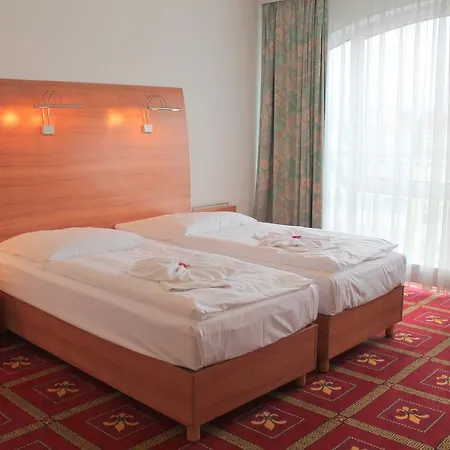Kaiser Hotel