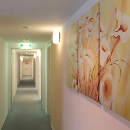 Kaiser 3* Berlin