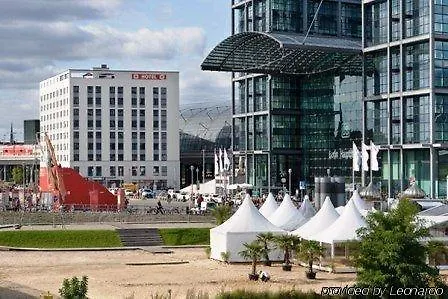 Meininger Hauptbahnhof Otel