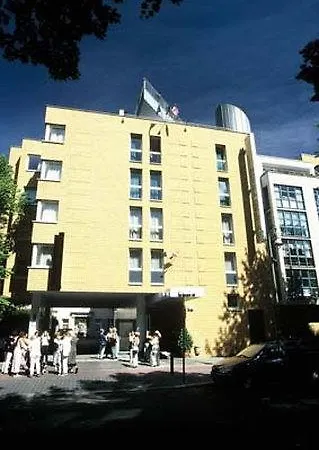 Delta Am Potsdamer Platz Hotel Berlín