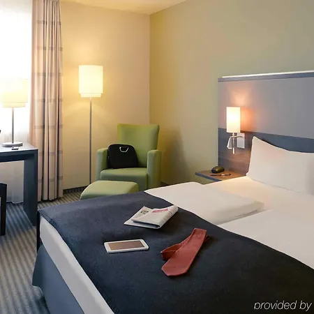 Mercure Airport Tegel Отель 4*
