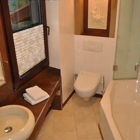 Blumenbach Guest house