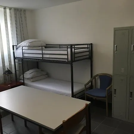 Hotel-pension Adamshof 2* Berlin