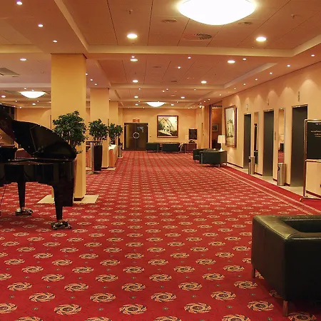 Hotel Steglitz International 4*