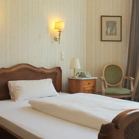 Hotel-pension Funk Am Kurfuerstendamm 3* برلين