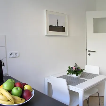 Nollendorf Apartment *