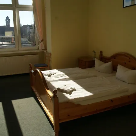 Hostel Happy Go Lucky +