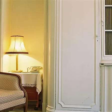 فندق Hotel-pension Funk Am Kurfuerstendamm 3*
