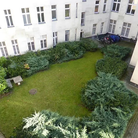Aparthotel Dahlie & Nelke Berlin