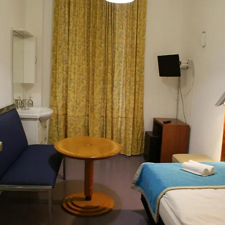 Garni Aaberna Berlin