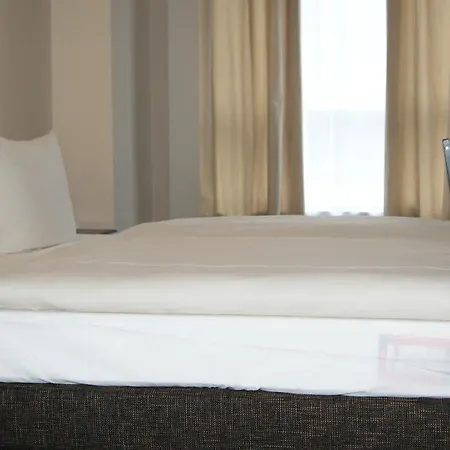 Hotel Saks