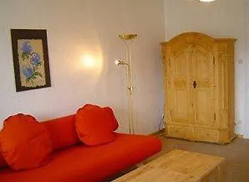 Apartment Landhaus Lichterfelde 2*