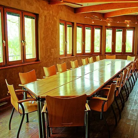 Seminar- Und Gaestehaus Flussbad Gartenstrasse Берлин