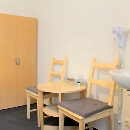 Pension Central Hostel Berlin Berlim