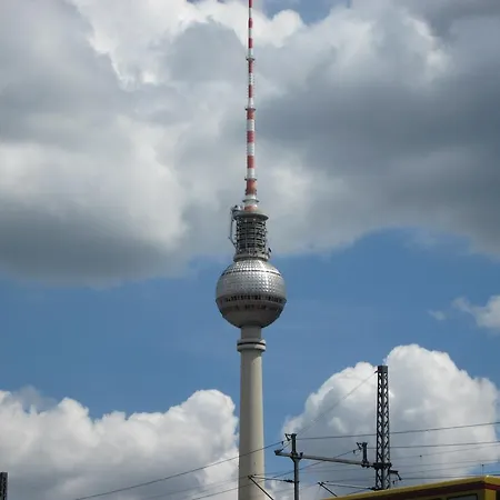 Otel Mondrian Am Checkpoint Charlie 4*