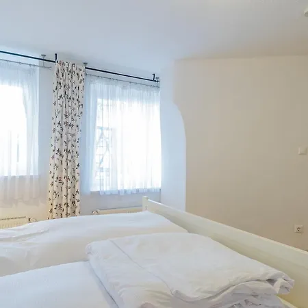 Apartment B! Berlin