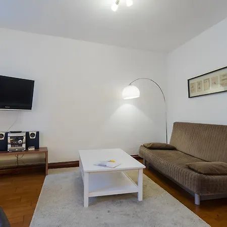 Apartment B! *