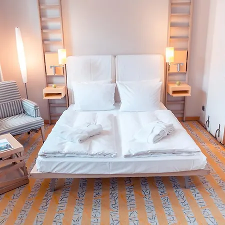 Otel Bleibtreu By Golden Tulip