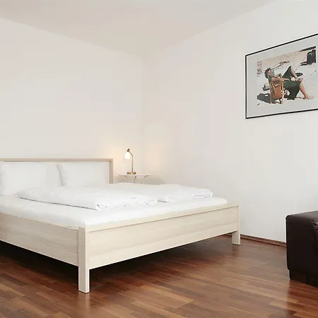 Apartment B! *